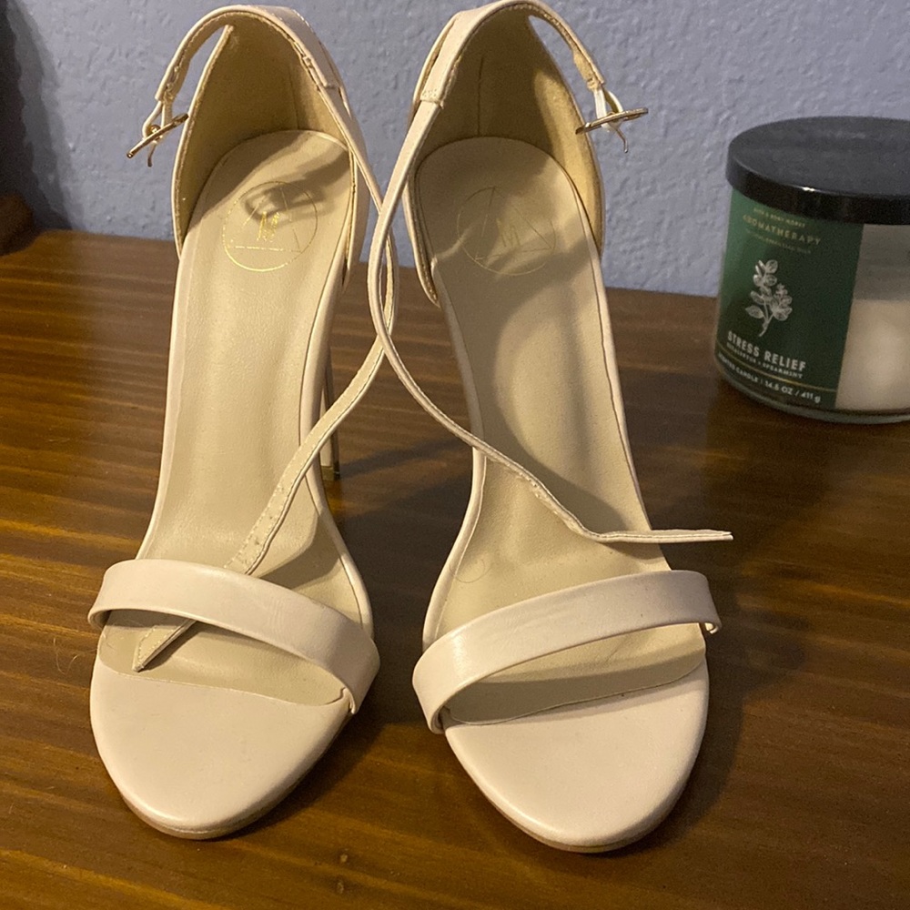Missguided size 5